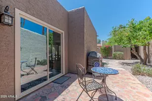 7302 E Rose Ln, Scottsdale, AZ 85250 - Photo 15