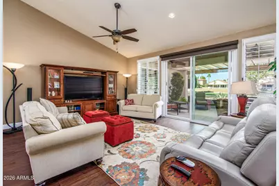 10838 E Navajo Drive, Sun Lakes, AZ 85248 - Photo 9