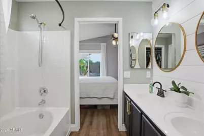 3031 W Melinda Lane, Phoenix, AZ 85027 - Photo 11