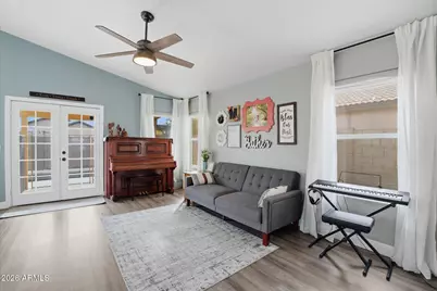 3031 W Melinda Lane, Phoenix, AZ 85027 - Photo 5