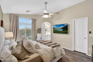 2725 E Mine Creek Rd, Phoenix, AZ 85024 - Photo 21