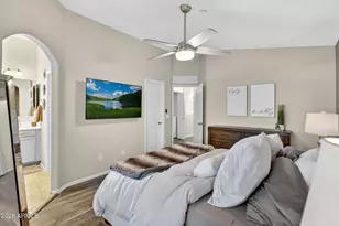 2725 E Mine Creek Rd, Phoenix, AZ 85024 - Photo 19