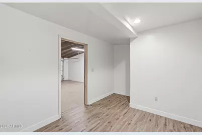 2227 S Sierra Vista Drive, Tempe, AZ 85282 - Photo 39