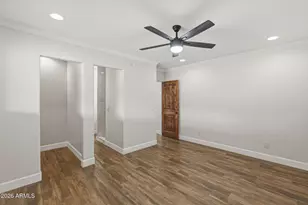 2227 S Sierra Vista Dr, Tempe, AZ 85282 - Photo 27