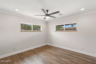 2227 S Sierra Vista Dr, Tempe, AZ 85282 - Photo 33