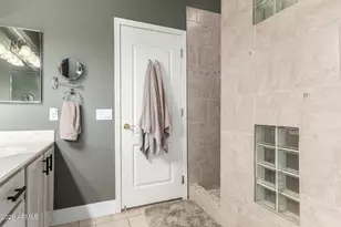 3480 E Torrey Pines Ln, Chandler, AZ 85249 - Photo 17