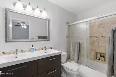 3635 N 37th Street #10, Phoenix, AZ 85018 - Photo 15