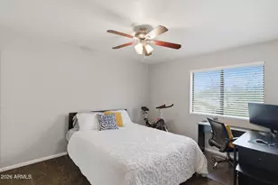 3635 N 37th St, Phoenix, AZ 85018 - Photo 13