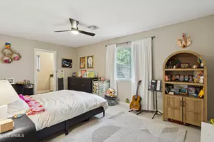 3021 N 47th Pl, Phoenix, AZ 85018 - Photo 17