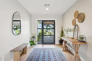 3021 N 47th Pl, Phoenix, AZ 85018 - Photo 3