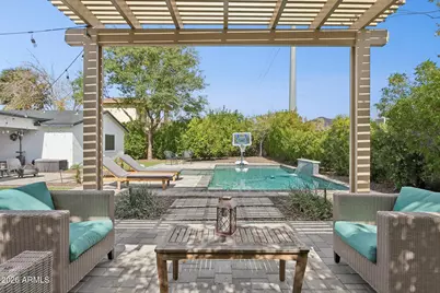 3021 N 47th Place, Phoenix, AZ 85018 - Photo 33