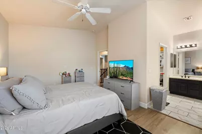 3034 N 39th Street #2, Phoenix, AZ 85018 - Photo 11