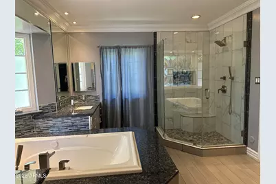 1526 W Wilshire Drive, Phoenix, AZ 85007 - Photo 13