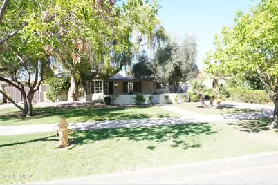 1526 W Wilshire Drive, Phoenix, AZ 85007 - Photo 9