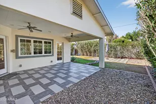 1526 W Wilshire Dr, Phoenix, AZ 85007 - Photo 13