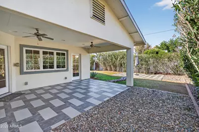1526 W Wilshire Drive, Phoenix, AZ 85007 - Photo 17