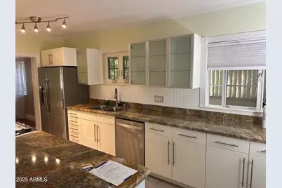 1526 W Wilshire Drive, Phoenix, AZ 85007 - Photo 7