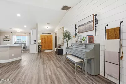 25437 W Pueblo Avenue, Buckeye, AZ 85326 - Photo 3