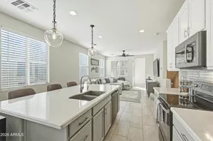 1677 E Bridgeport Pkwy, Gilbert, AZ 85295 - Photo 13