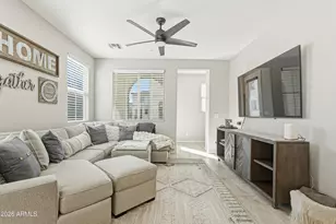 1677 E Bridgeport Pkwy, Gilbert, AZ 85295 - Photo 7