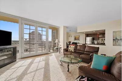 207 W Clarendon Avenue #F6, Phoenix, AZ 85013 - Photo 3