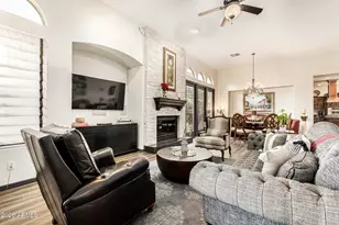 3418 E Pyrenees Pass, Phoenix, AZ 85018 - Photo 9