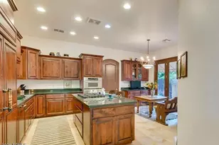 3418 E Pyrenees Pass, Phoenix, AZ 85018 - Photo 13