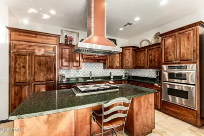 3418 E Pyrenees Pass, Phoenix, AZ 85018 - Photo 15