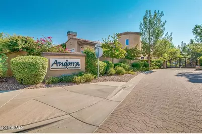 3418 E Pyrenees Pass, Phoenix, AZ 85018 - Photo 45