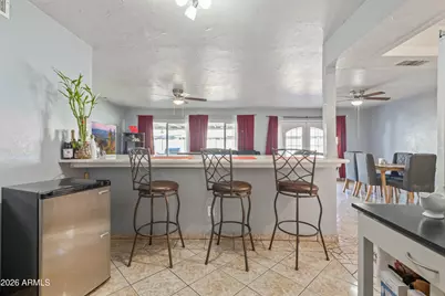 8018 W Avalon Drive, Phoenix, AZ 85033 - Photo 13