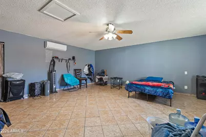 8018 W Avalon Drive, Phoenix, AZ 85033 - Photo 29