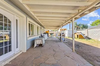 8018 W Avalon Drive, Phoenix, AZ 85033 - Photo 31