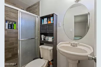 8018 W Avalon Drive, Phoenix, AZ 85033 - Photo 19