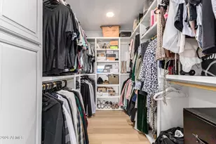 107 S Catalina St, Gilbert, AZ 85233 - Photo 25