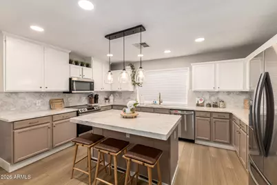 107 S Catalina Street, Gilbert, AZ 85233 - Photo 19