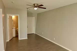 251 W Buist Ave, Phoenix, AZ 85041 - Photo 11