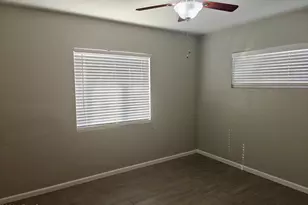 251 W Buist Ave, Phoenix, AZ 85041 - Photo 13