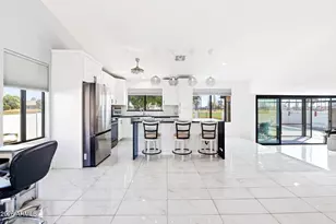 8711 W Sierra Vista Dr, Glendale, AZ 85305 - Photo 3