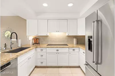 10050 E Mountainview Lake Drive #10, Scottsdale, AZ 85258 - Photo 11