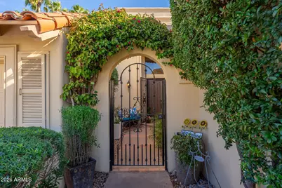 10050 E Mountainview Lake Drive #10, Scottsdale, AZ 85258 - Photo 1