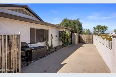 221 W Sweetwater Avenue, Phoenix, AZ 85029 - Photo 43