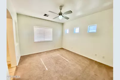 12083 N 66th Avenue, Glendale, AZ 85304 - Photo 9