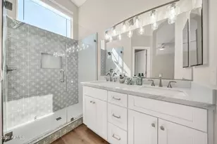 8539 W Paradise Dr, Peoria, AZ 85345 - Photo 5