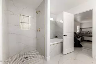 5702 W Windrose Dr, Glendale, AZ 85304 - Photo 27