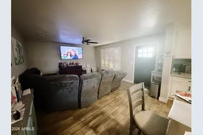 737 S 1st Street, Phoenix, AZ 85004 - Photo 3