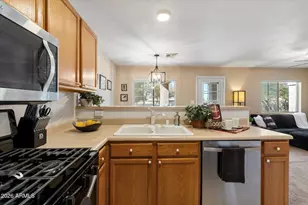 125 S 56th St, Mesa, AZ 85206 - Photo 5