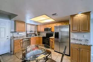 18239 N 40th St, Phoenix, AZ 85032 - Photo 9