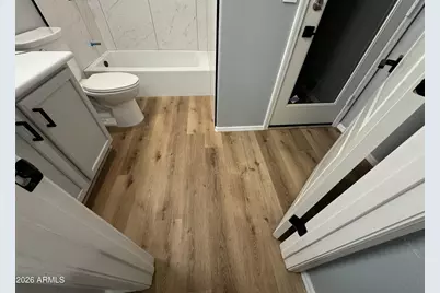 2863 E Pinchot Avenue, Phoenix, AZ 85016 - Photo 13