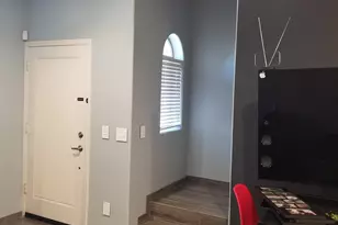 2863 E Pinchot Ave, Phoenix, AZ 85016 - Photo 3