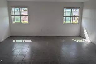 10631 W Desert Rock Dr, Sun City, AZ 85351 - Photo 27